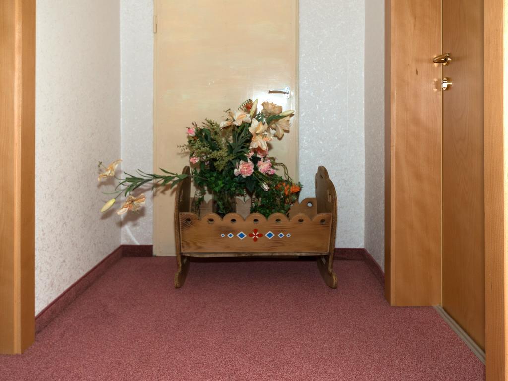 Haus Margrith Alpenblick Appartements Дамульс Номер фото