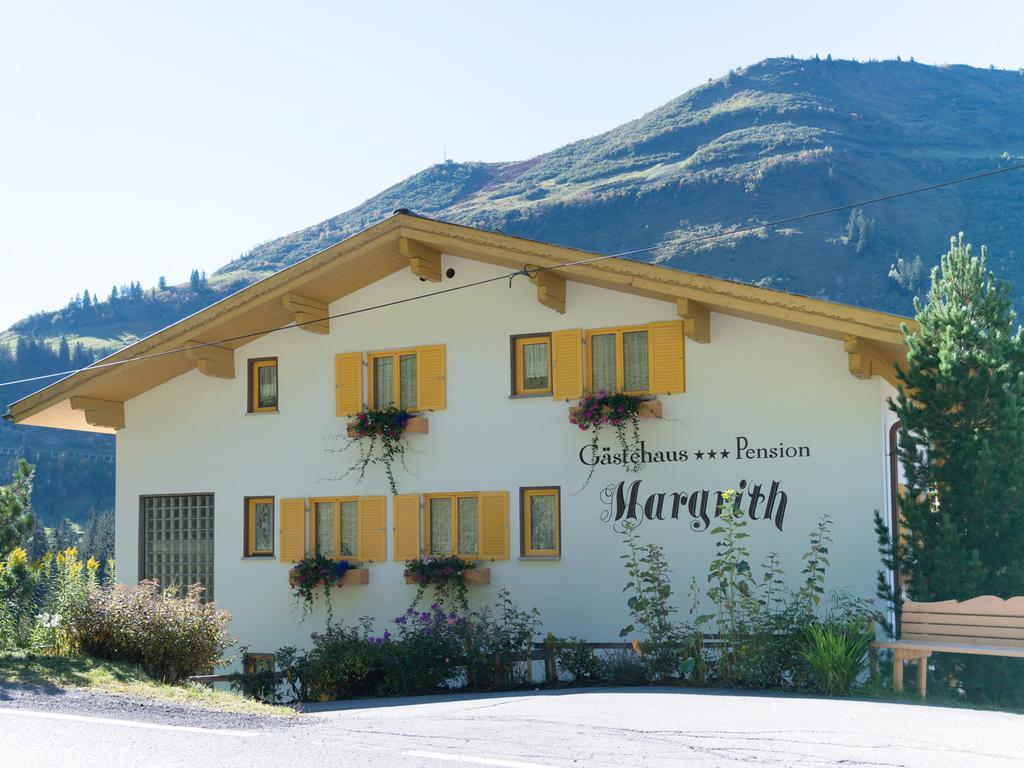 Haus Margrith Alpenblick Appartements Дамульс Экстерьер фото